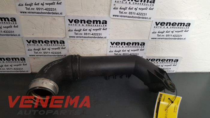 Gebruikte Intercooler Buis Seat Leon (1P1) 2.0 TDI DPF Prijs € 40,00 Margeregeling aangeboden door Venema Autoparts
