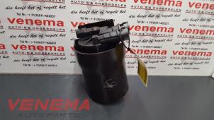 Gebruikte Brandstoffilterhuis Opel Vectra C GTS 2.2 DTI 16V Prijs op aanvraag aangeboden door Venema Autoparts