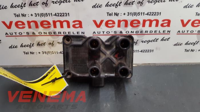 Gebruikte Bobine Ford Focus 2 1.6 16V Prijs € 14,99 Margeregeling aangeboden door Venema Autoparts