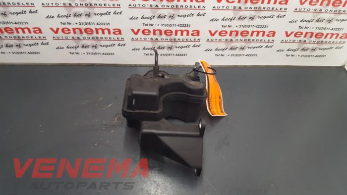 Gebruikte Carterventilatie Mini Mini (R56) 1.6 16V Cooper S Prijs € 19,99 Margeregeling aangeboden door Venema Autoparts