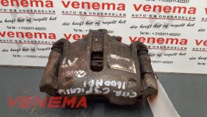 Gebruikte Remklauw (Tang) links-voor Citroen C3 Picasso (SH) Prijs € 24,99 Margeregeling aangeboden door Venema Autoparts