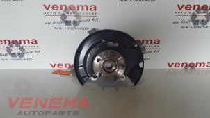 Gebruikte Asschenkel links-voor Opel Astra J (PC6/PD6/PE6/PF6) 1.6 16V Prijs € 14,99 Margeregeling aangeboden door Venema Autoparts