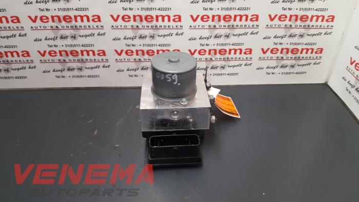 Gebruikte ABS Pomp Ford S-Max (GBW) 2.0 TDCi 16V 140 Prijs € 74,99 Margeregeling aangeboden door Venema Autoparts
