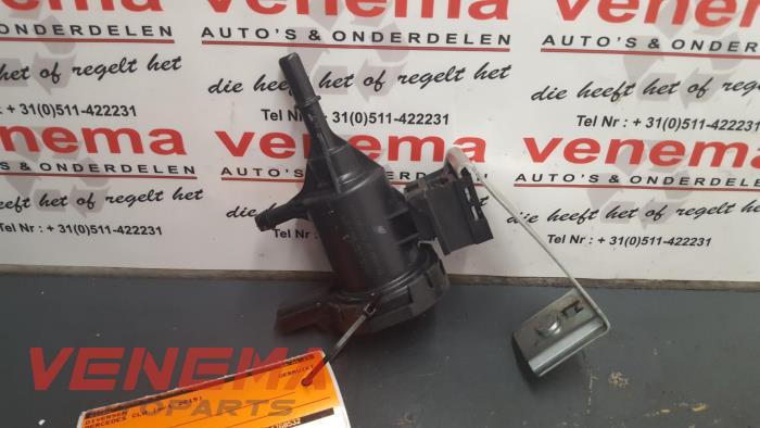 Gebruikte Diversen Mercedes CLA Shooting Brake (117.9) 1.6 CLA-200 16V Prijs € 18,99 Margeregeling aangeboden door Venema Autoparts