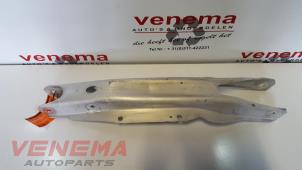 Gebruikte Veerschotel links-achter Mercedes CLA Shooting Brake (117.9) 1.6 CLA-200 16V Prijs € 24,99 Margeregeling aangeboden door Venema Autoparts