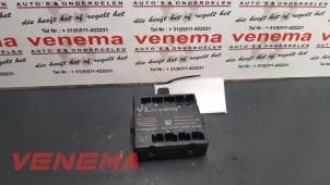 Gebruikte Module Comfort Mercedes CLA Shooting Brake (117.9) 1.6 CLA-200 16V Prijs € 28,99 Margeregeling aangeboden door Venema Autoparts