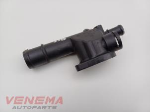 Gebruikte Thermostaathuis Volkswagen Golf V (1K1) 1.9 TDI Prijs € 14,99 Margeregeling aangeboden door Venema Autoparts