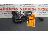 Volkswagen Polo IV (9N1/2/3) 1.4 16V Motorkap Slotmechaniek
