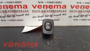 Gebruikte Schakelaar Citroen C4 Grand Picasso (UA) 1.6 HDiF 16V 110 Prijs € 15,00 Margeregeling aangeboden door Venema Autoparts