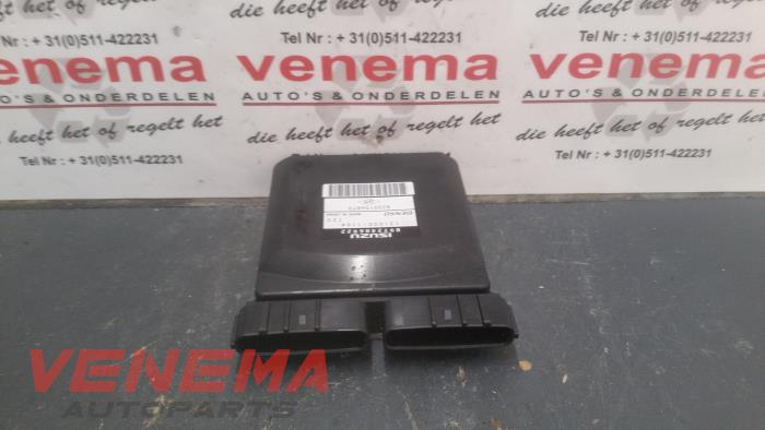 Gebruikte Module Koeling Renault Espace (JK) 3.0 dCi V6 24V Grand Espace Kat. Prijs op aanvraag aangeboden door Venema Autoparts