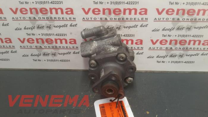 Gebruikte Servopomp Audi A5 (8T3) 2.7 TDI V6 24V Prijs € 75,00 Margeregeling aangeboden door Venema Autoparts