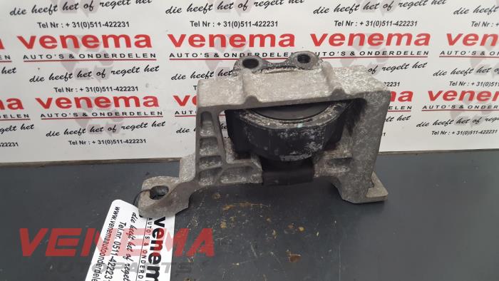 Gebruikte Motorsteun Ford Focus 2 Wagon 1.6 TDCi 16V 110 Prijs op aanvraag aangeboden door Venema Autoparts