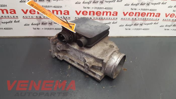 Gebruikte Luchthoeveelheidsmeter BMW 3 serie (E36/4) 316i Prijs € 19,99 Margeregeling aangeboden door Venema Autoparts
