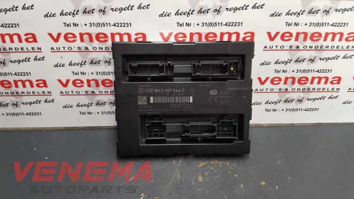 Gebruikte Module Bodycontrol Audi A5 (8T3) 2.7 TDI V6 24V Prijs € 39,99 Margeregeling aangeboden door Venema Autoparts