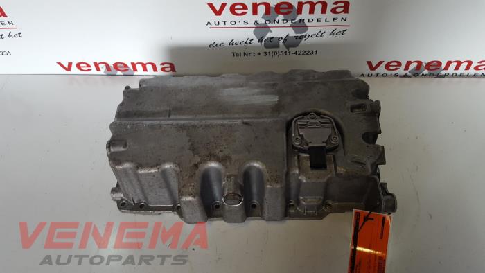 Gebruikte Carterpan Volkswagen Golf V (1K1) 2.0 TDI 16V Prijs € 24,99 Margeregeling aangeboden door Venema Autoparts