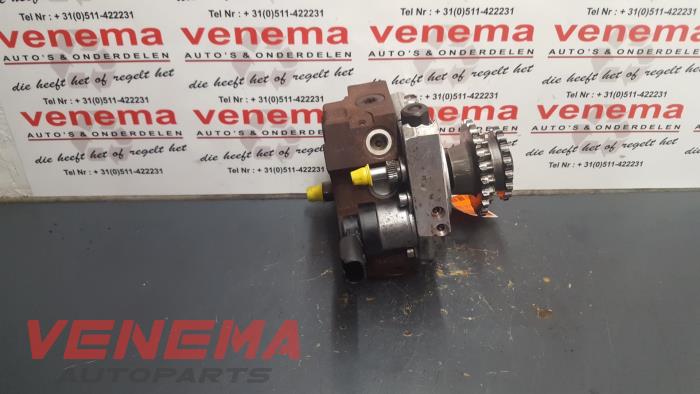 Gebruikte Brandstofpomp Mechanisch BMW X3 (E83) 3.0d 24V Prijs € 250,00 Margeregeling aangeboden door Venema Autoparts