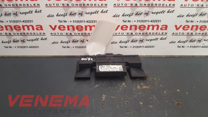 Gebruikte Temperatuursensor binnen BMW X3 (E83) 3.0d 24V Prijs € 29,99 Margeregeling aangeboden door Venema Autoparts