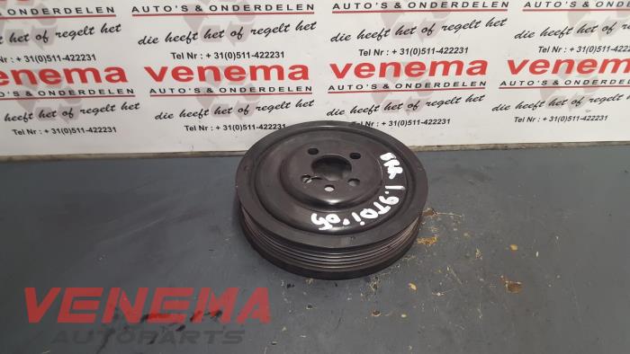 Gebruikte Poelie Krukas Volkswagen Transporter T5 1.9 TDi Prijs € 9,99 Margeregeling aangeboden door Venema Autoparts