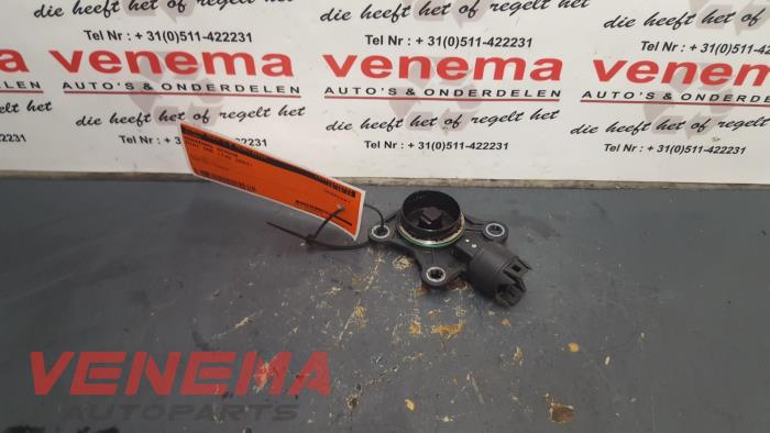 Gebruikte Nokkenas Sensor BMW Mini (R50/53) 1.6 16V One Prijs € 19,99 Margeregeling aangeboden door Venema Autoparts
