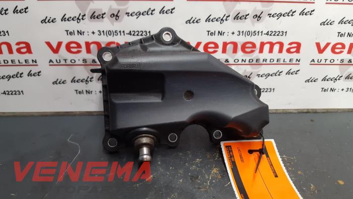 Gebruikte Carterventilatie Ford Focus 2 1.6 16V Prijs € 29,99 Margeregeling aangeboden door Venema Autoparts