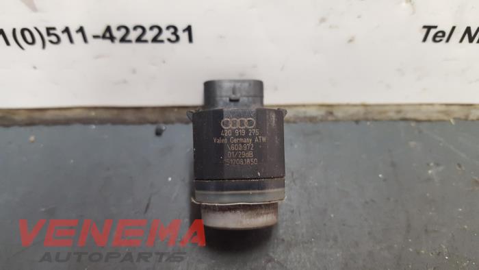 Gebruikte PDC Sensor Set Audi A4 (B8) 2.0 TDI 16V Prijs € 49,99 Margeregeling aangeboden door Venema Autoparts