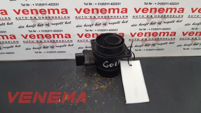 Gebruikte Luchtmassameter Volkswagen Golf V (1K1) 1.9 TDI Prijs € 9,99 Margeregeling aangeboden door Venema Autoparts