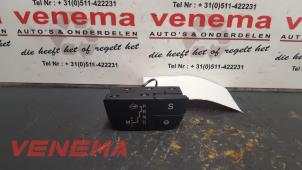 Gebruikte Schakelaar Citroen C5 III Tourer (RW) 2.0 HDiF 16V Prijs € 19,00 Margeregeling aangeboden door Venema Autoparts
