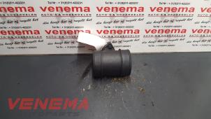 Gebruikte Luchtmassameter Opel Zafira (F75) 2.0 DTI 16V Prijs € 35,00 Margeregeling aangeboden door Venema Autoparts