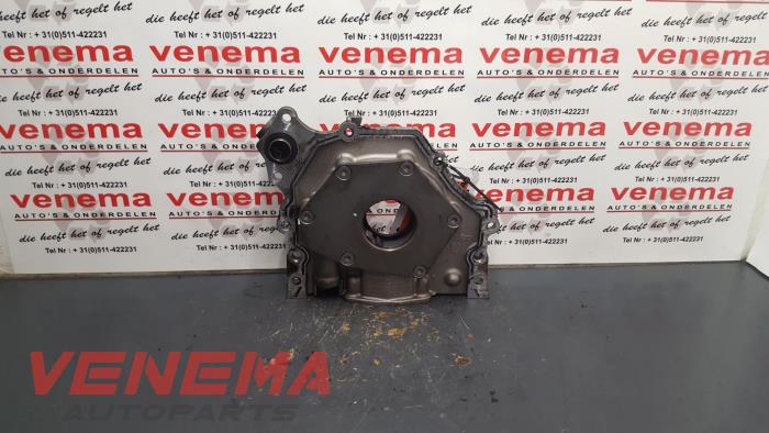 Oliepomp van een Ford Focus 2 1.6 TDCi 16V 110 2010