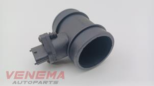 Gebruikte Luchtmassameter Alfa Romeo 147 (937) 2.0 Twin Spark 16V Prijs € 19,99 Margeregeling aangeboden door Venema Autoparts
