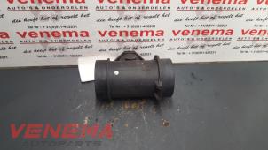 Gebruikte Luchtmassameter Kia Clarus 1.8i 16V Prijs € 40,00 Margeregeling aangeboden door Venema Autoparts