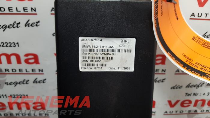 Telefoon Module van een BMW 3 serie (E46/4) 320d 16V 2002