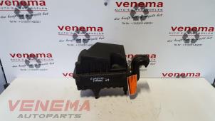 Gebruikte Luchtfilterhuis Ford Transit Connect 1.8 TDdi LWB Euro 3 Kat. Prijs € 35,00 Margeregeling aangeboden door Venema Autoparts