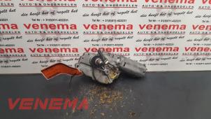 Gebruikte Ruitenwissermotor achter Volkswagen Golf III Variant (1H5) 1.9 TDI Prijs € 12,99 Margeregeling aangeboden door Venema Autoparts