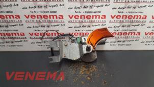 Gebruikte Ruitenwissermotor achter Opel Vectra B (38) 1.8 16V Ecotec Prijs € 18,99 Margeregeling aangeboden door Venema Autoparts