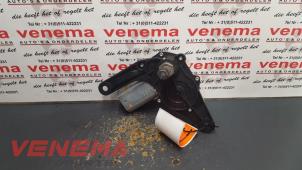 Gebruikte Ruitenwissermotor achter Renault Clio II (BB/CB) 1.4 Prijs € 12,49 Margeregeling aangeboden door Venema Autoparts