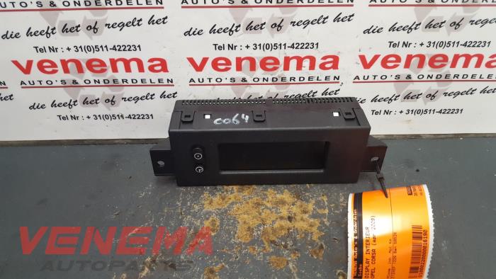Gebruikte Display Interieur Opel Corsa D 1.2 16V Prijs € 14,99 Margeregeling aangeboden door Venema Autoparts