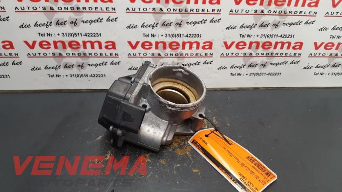 Gebruikte Gasklephuis Volkswagen Golf V (1K1) 1.9 TDI Prijs € 29,99 Margeregeling aangeboden door Venema Autoparts