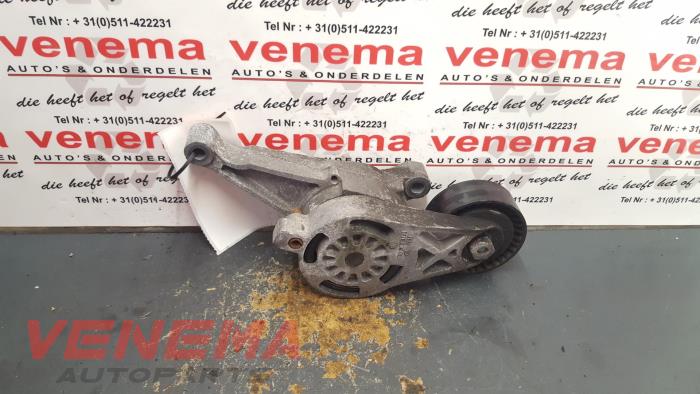 Gebruikte Spanrol Multiriem Volkswagen Golf V (1K1) 1.9 TDI Prijs € 40,00 Margeregeling aangeboden door Venema Autoparts