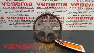 Gebruikte Nokkenas Tandwiel Volkswagen Polo III (6N1) 1.4i 60 Prijs € 25,00 Margeregeling aangeboden door Venema Autoparts