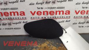 Gebruikte Speaker Peugeot 307 CC (3B) 2.0 16V Prijs € 20,00 Margeregeling aangeboden door Venema Autoparts