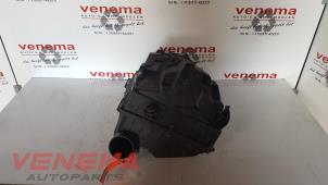 Gebruikte Luchtfilterhuis Ford Mondeo IV Wagon 2.0 TDCi 115 16V Prijs € 60,00 Margeregeling aangeboden door Venema Autoparts