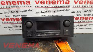 Gebruikte Kachel Bedieningspaneel Peugeot 307 SW (3H) 1.6 16V Prijs € 60,00 Margeregeling aangeboden door Venema Autoparts