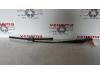 Volkswagen Passat (3C2) 2.0 TDI 16V 140 Ruitenwisserarm voor
