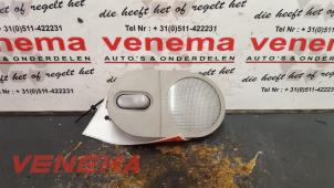 Gebruikte Binnenverlichting voor Renault Espace (JK) 2.0 16V Prijs € 10,00 Margeregeling aangeboden door Venema Autoparts