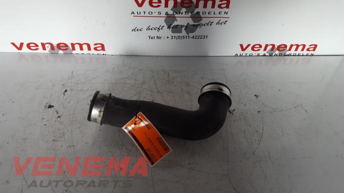 Gebruikte Intercooler Slang Volkswagen Touran (1T1/T2) 1.9 TDI 105 Euro 3 Prijs € 19,99 Margeregeling aangeboden door Venema Autoparts