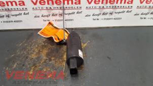 Gebruikte Koplampsproeier pomp BMW X5 (E53) 3.0 24V Prijs € 40,00 Margeregeling aangeboden door Venema Autoparts