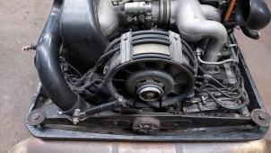 Motor van een Porsche 911 3.2 Carrera 1987