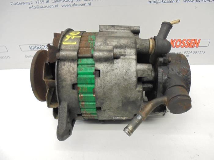 Gebruikte Dynamo Hyundai H-100 2.5 Diesel Prijs op aanvraag aangeboden door N Kossen Autorecycling BV