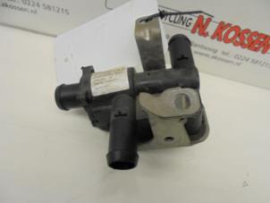 Gebruikte Schakelaar Smart Fortwo Coupé (451.3) Electric Drive Prijs op aanvraag aangeboden door N Kossen Autorecycling BV